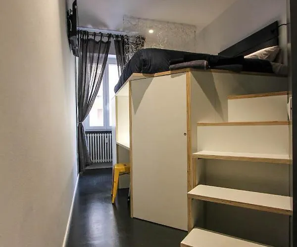 Stylish & Cosy House At Fair Apartment